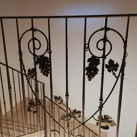 La Rondinella Feriegård *