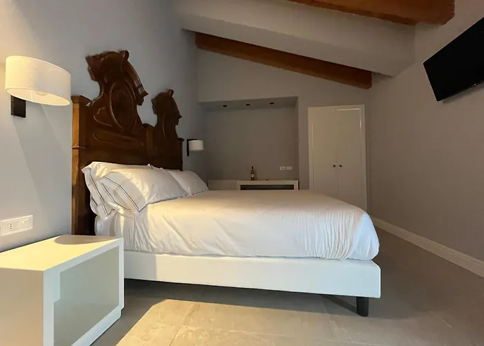 Alloggio per agriturismo La Rondinella Lazise