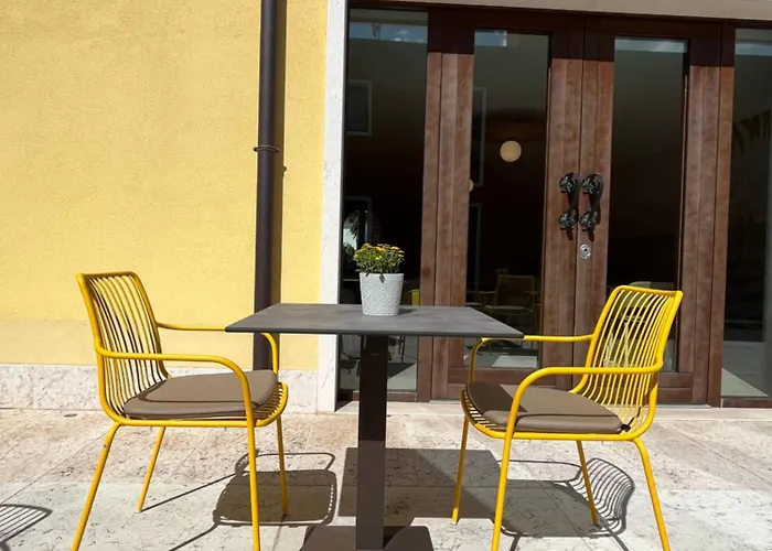 Alloggio per agriturismo La Rondinella